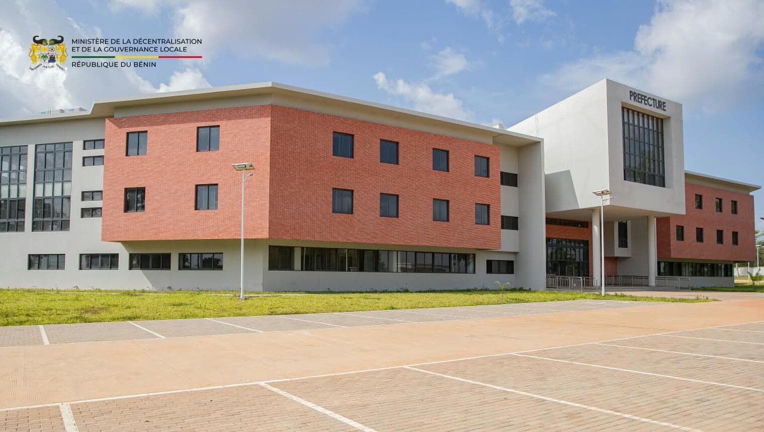 Bénin : tournée ministérielle pour préparer les pôles de développement