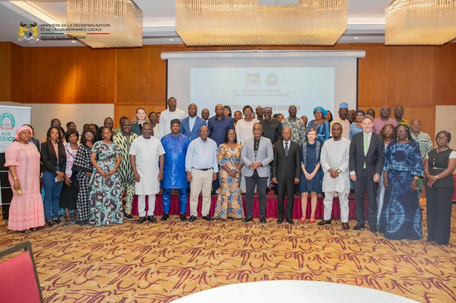 Bénin : Janvier Yahouédéou oriente le nouveau bureau de l'ANCB vers la coordination territoriale