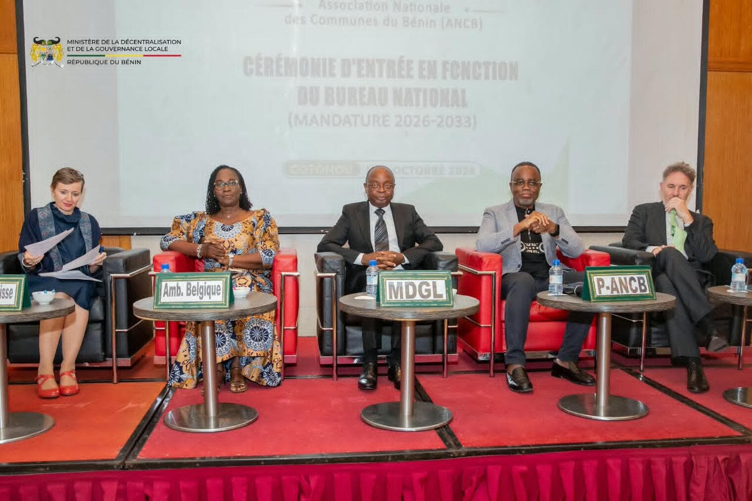 Bénin : Janvier Yahouédéou oriente le nouveau bureau de l'ANCB vers la coordination territoriale